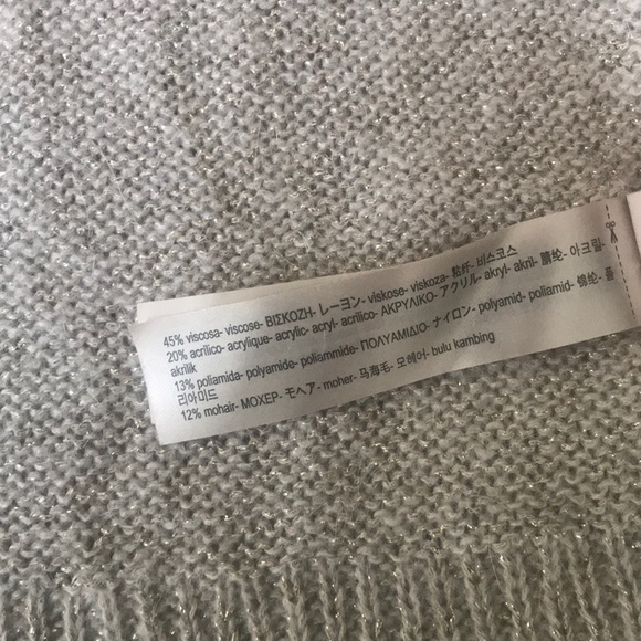 Sweater - Picture 5 of 5